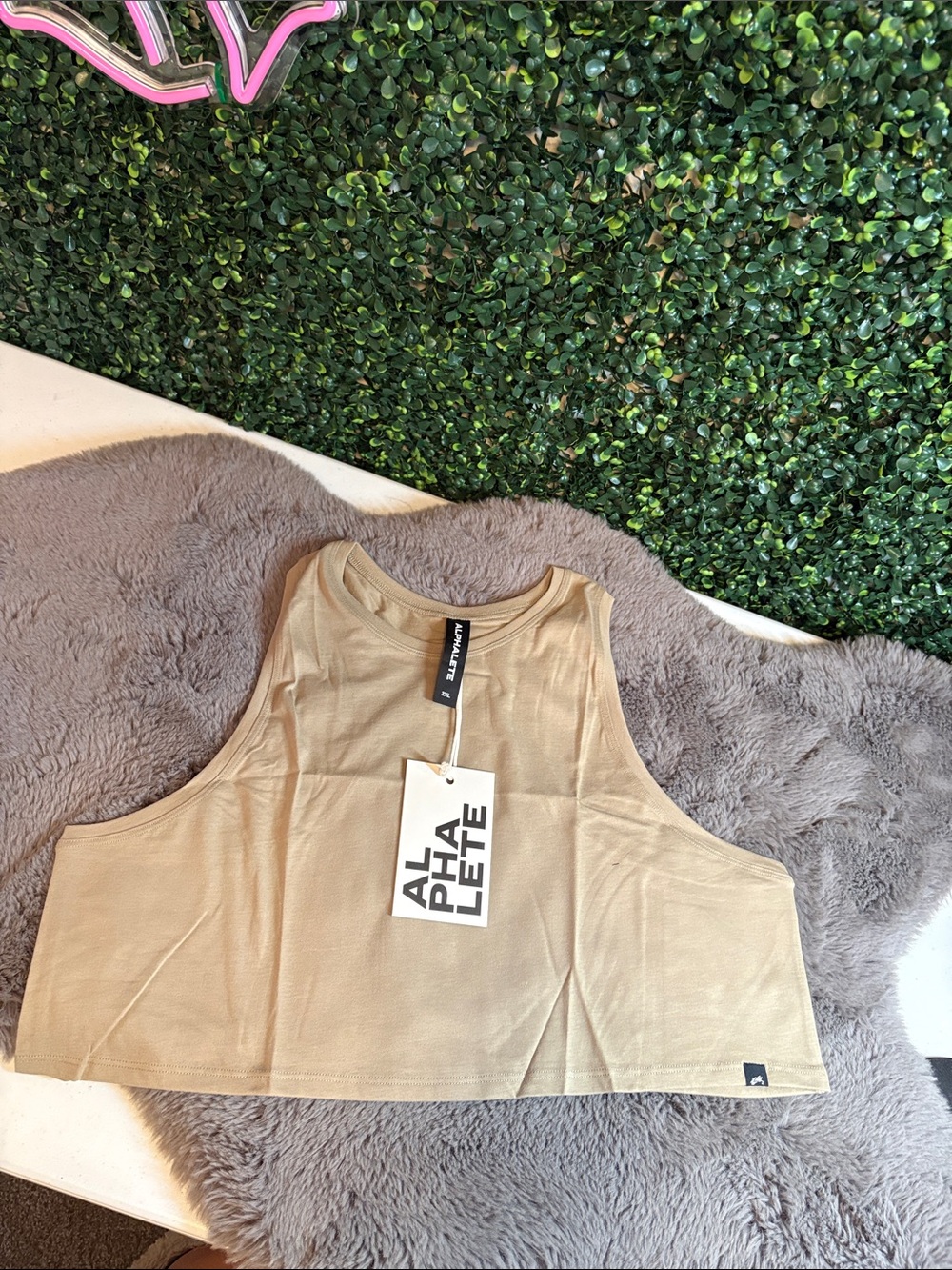 NWT Alphalete Women's Tan Crop Tank Top size XXL